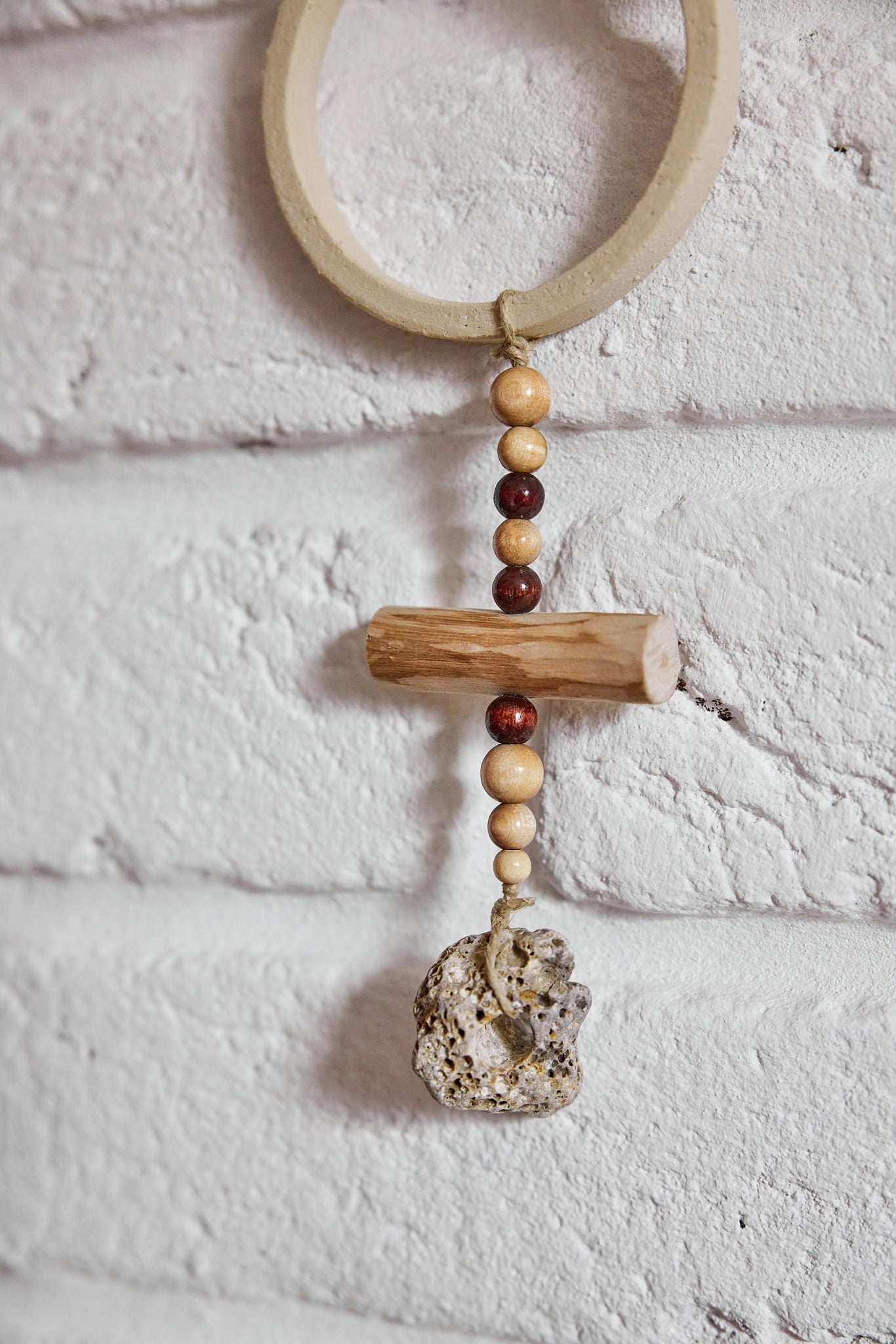 WALL DECOR BRIGHT 2